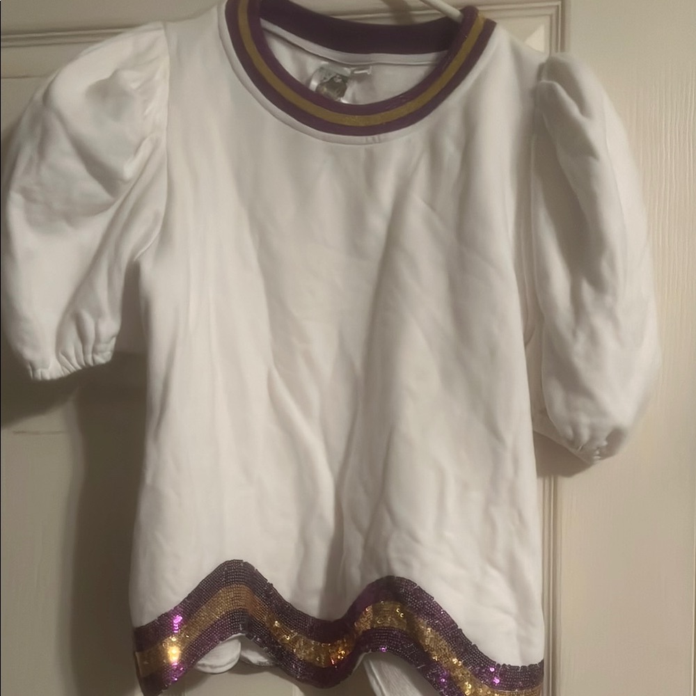 Queen of sparkles Sweater top and shorts